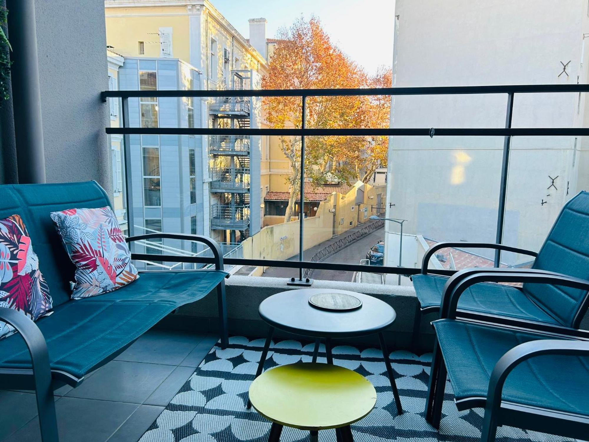 Le 13Or - Appartement De Charme En Plein Centre Ville Avec Parking Et Jolie Terrasse - Panier Joliette Vieux Port مارسيليا المظهر الخارجي الصورة