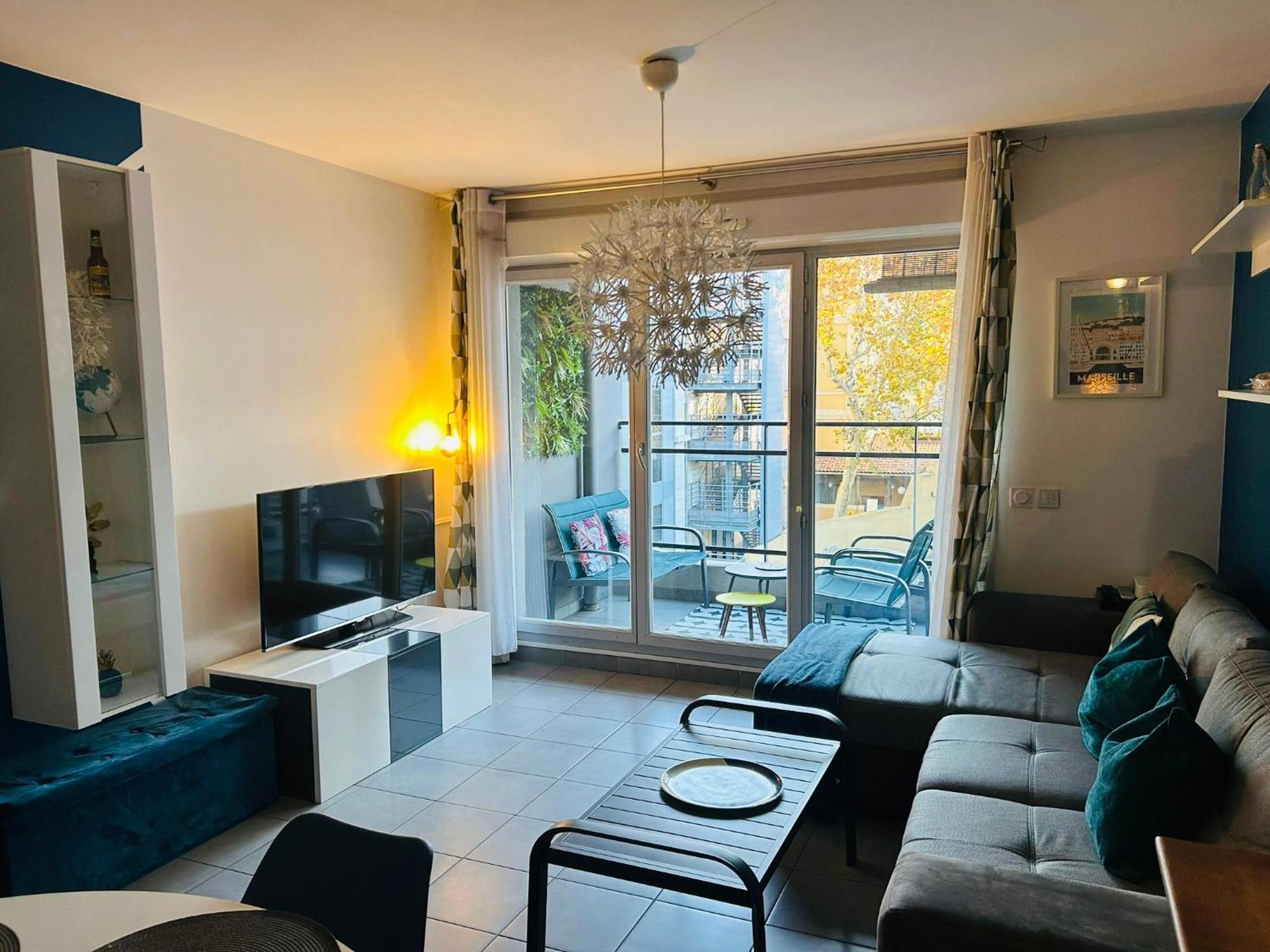 Le 13Or - Appartement De Charme En Plein Centre Ville Avec Parking Et Jolie Terrasse - Panier Joliette Vieux Port مارسيليا المظهر الخارجي الصورة